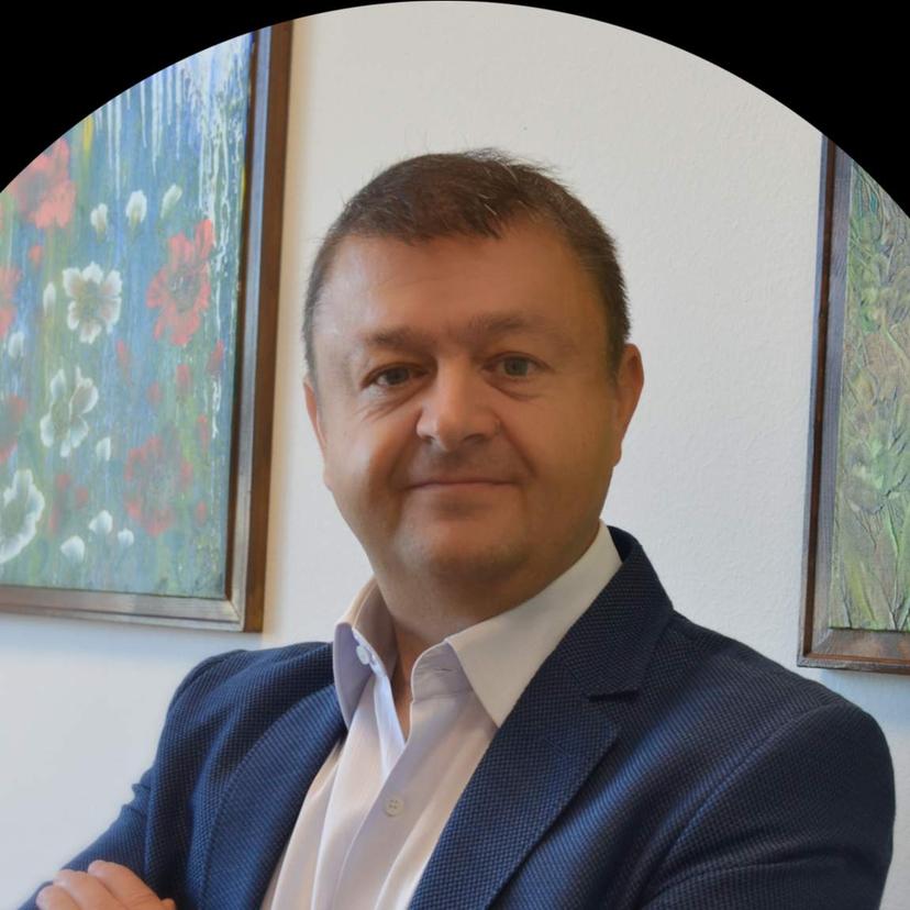 Siniša J.